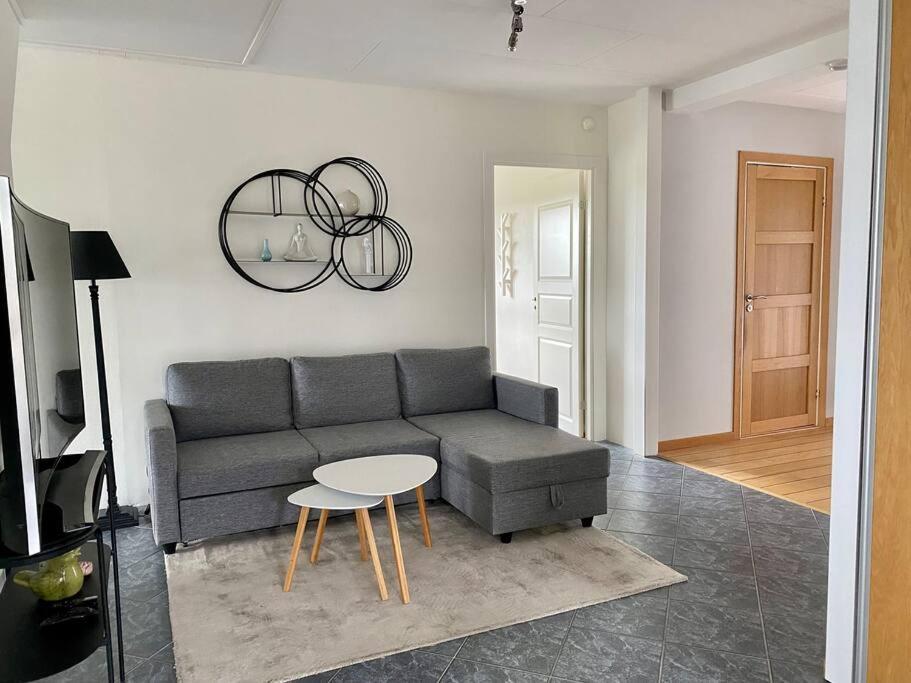 Villalaegenhet I Askim Med Havsutsikt Göteborg Exteriér fotografie